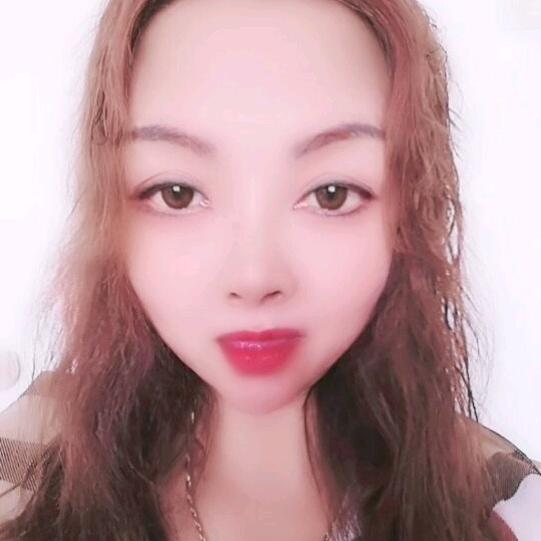 天蓝蓝