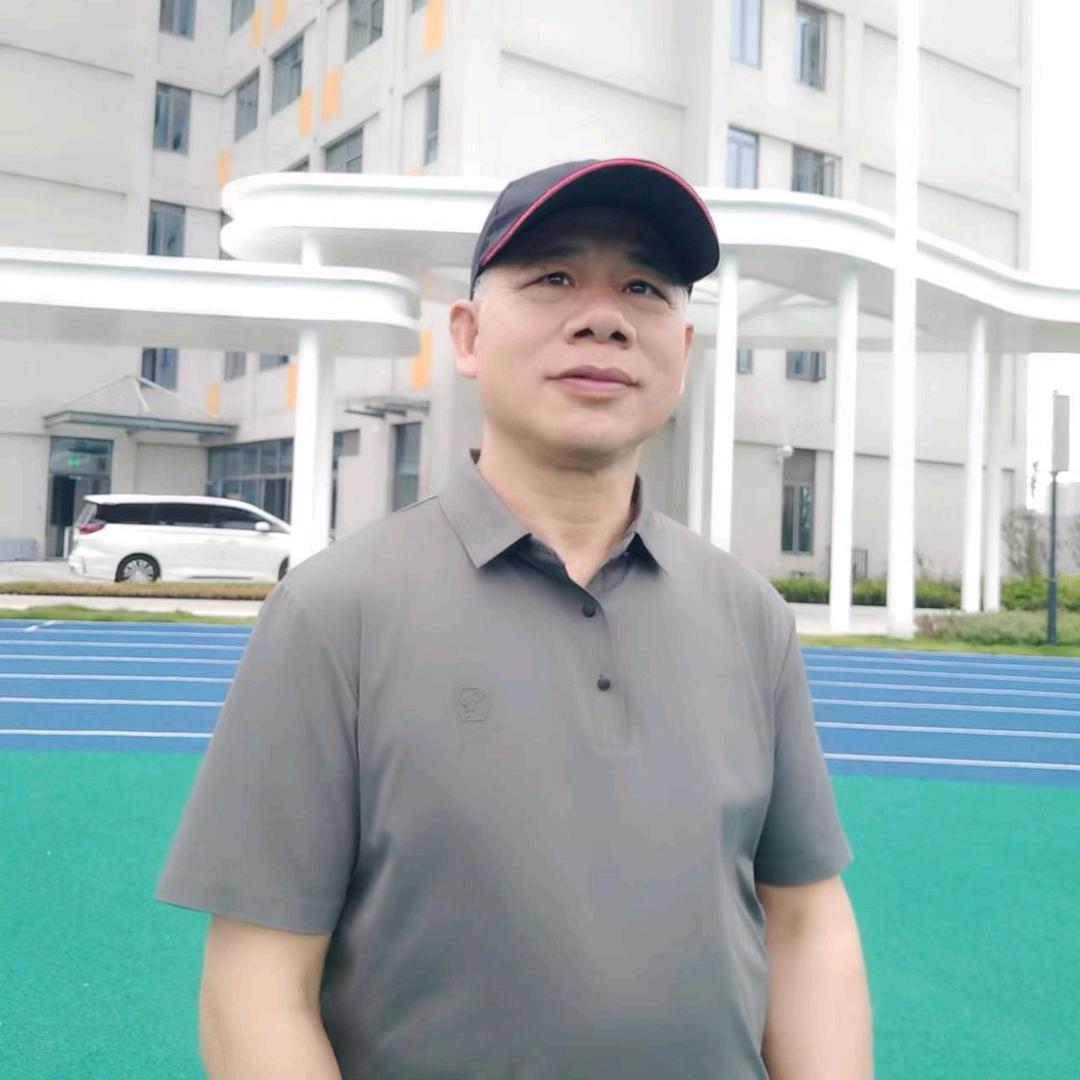 何志龙