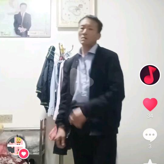 黄青华
