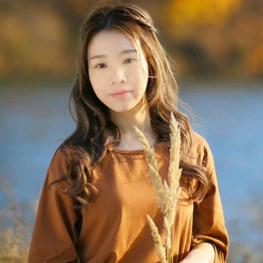 戈雪花~月嫂~育婴师