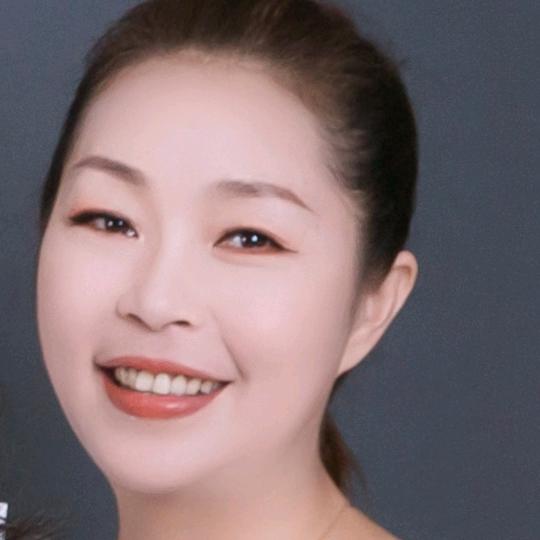 皇室廷苑—店长阿莲
