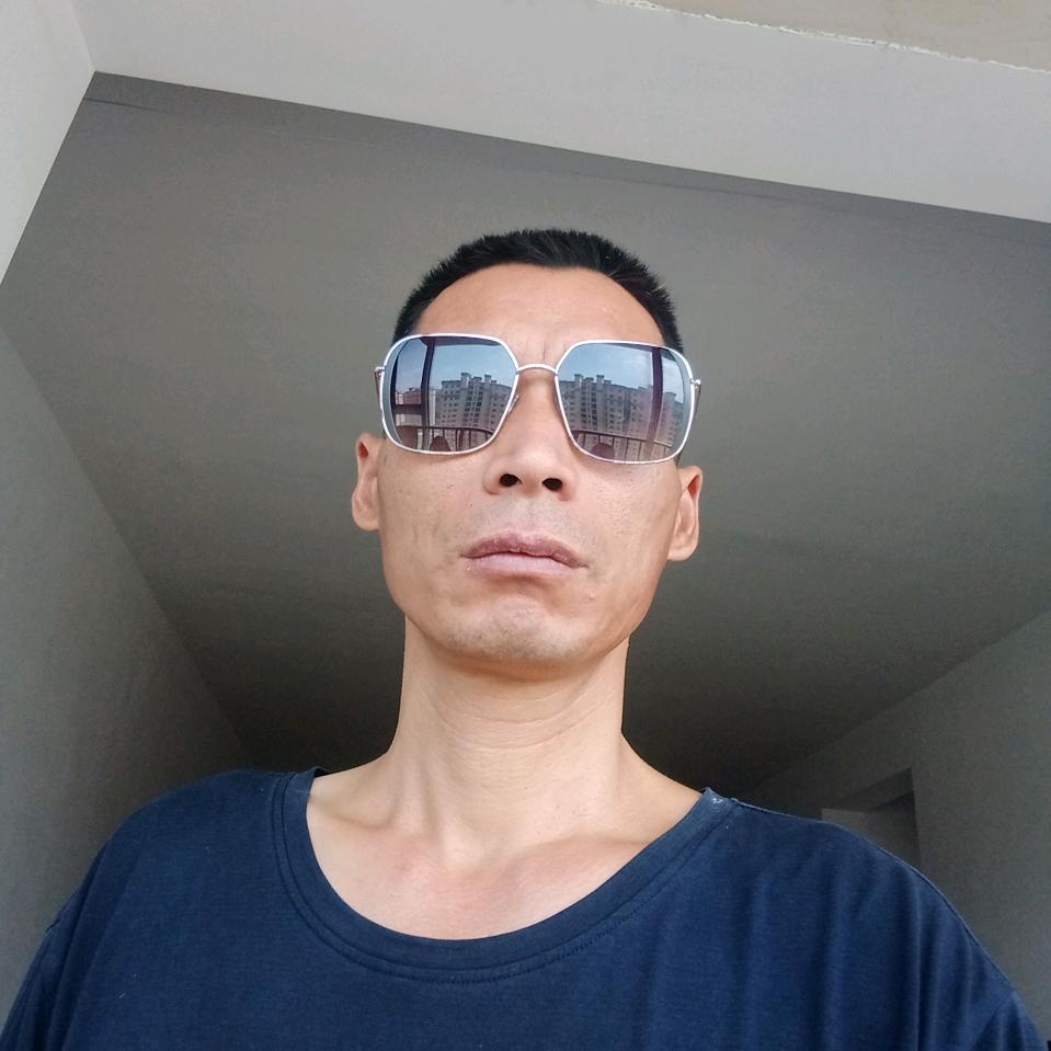 男一号