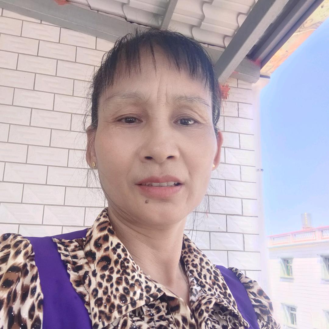 戴美女一生为人人健康