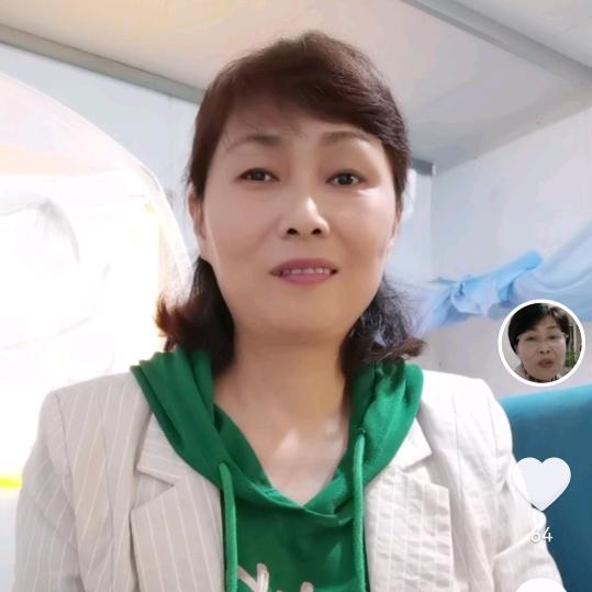 阳光明媚（__播）