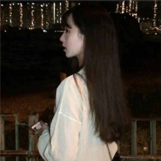 二两月色二两梦