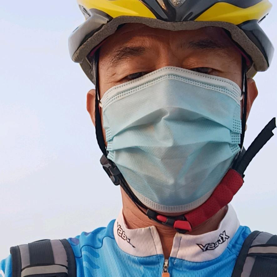 耕耘天地间