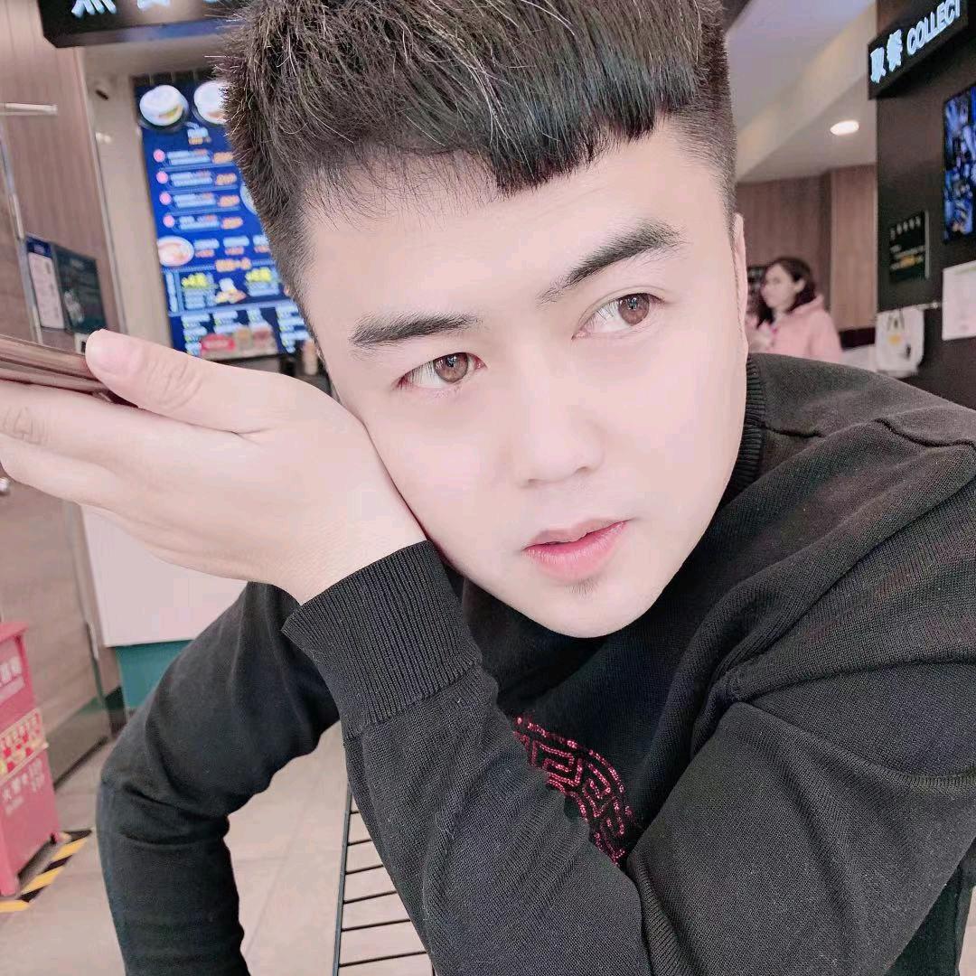 （小王）