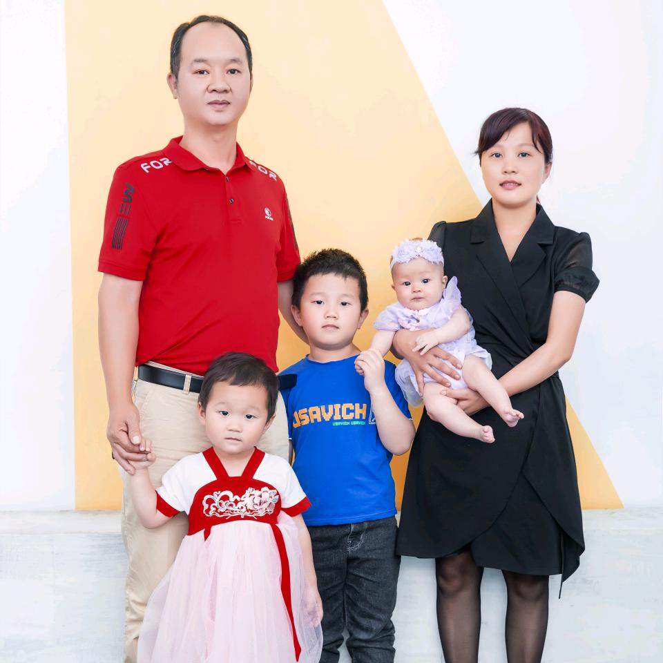 一陆（路）向秦（钱）