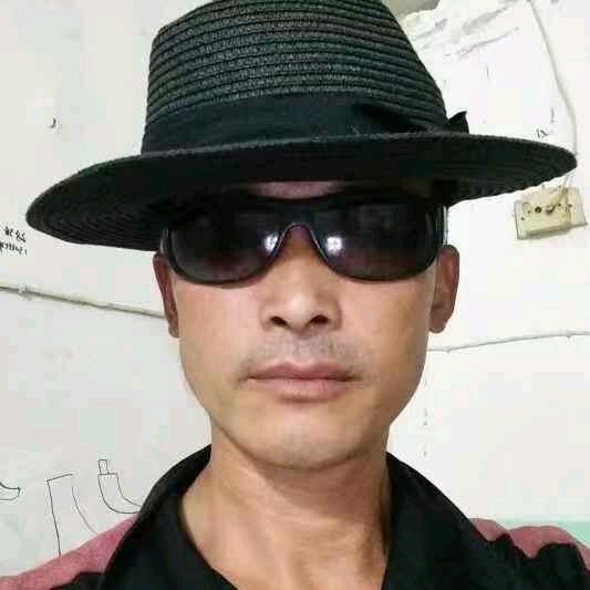 谁也不相信谁，相信自己
