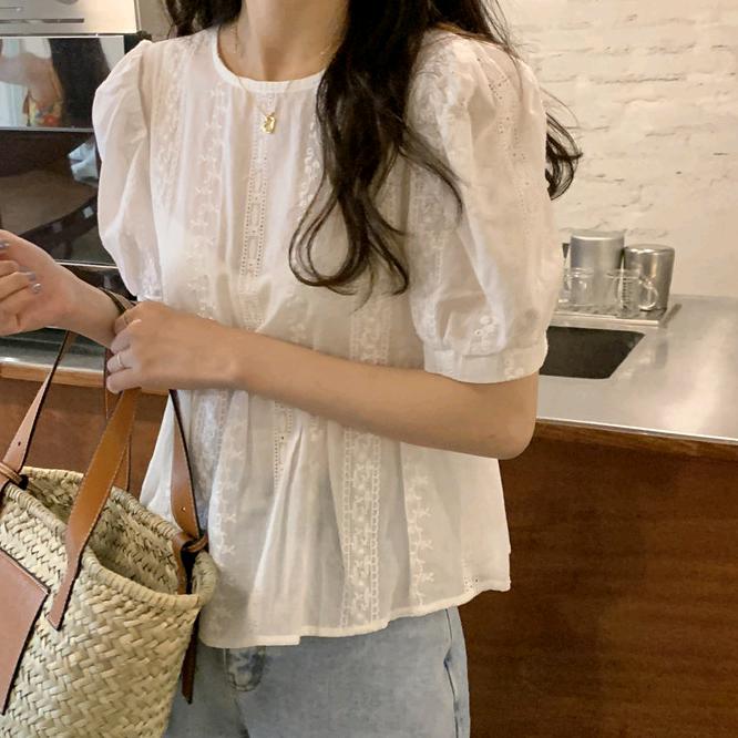 芹菜家针织毛衣女装工厂店