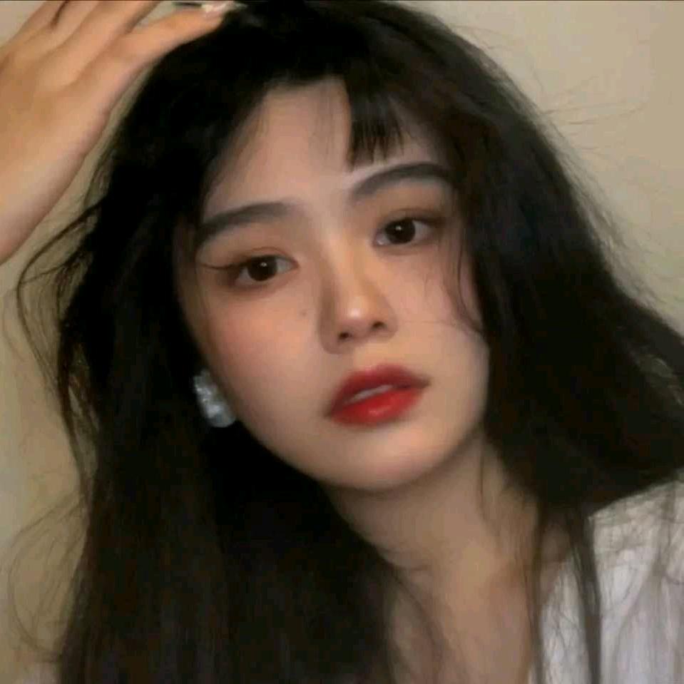 淇