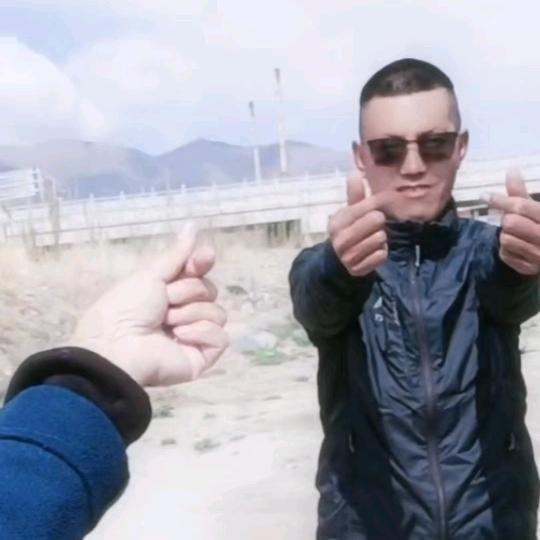 尼次