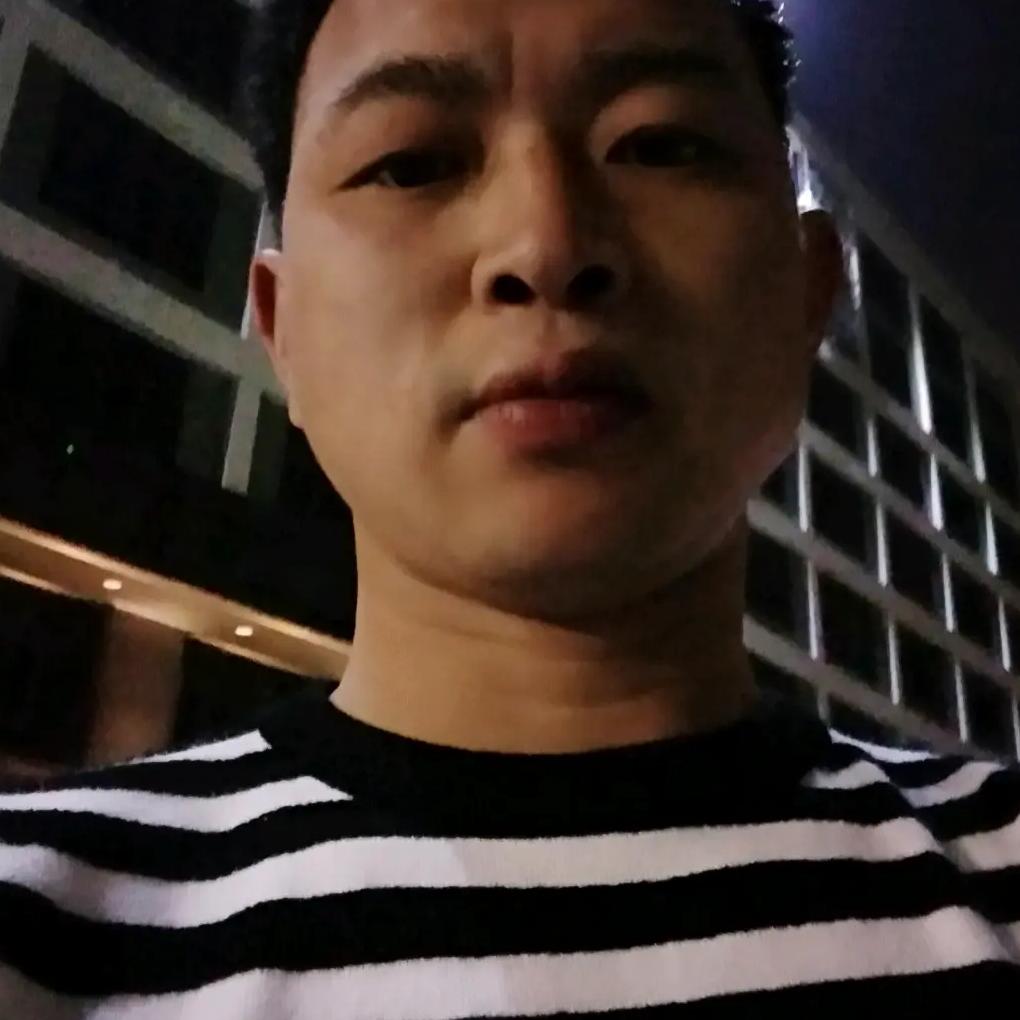 开心的我