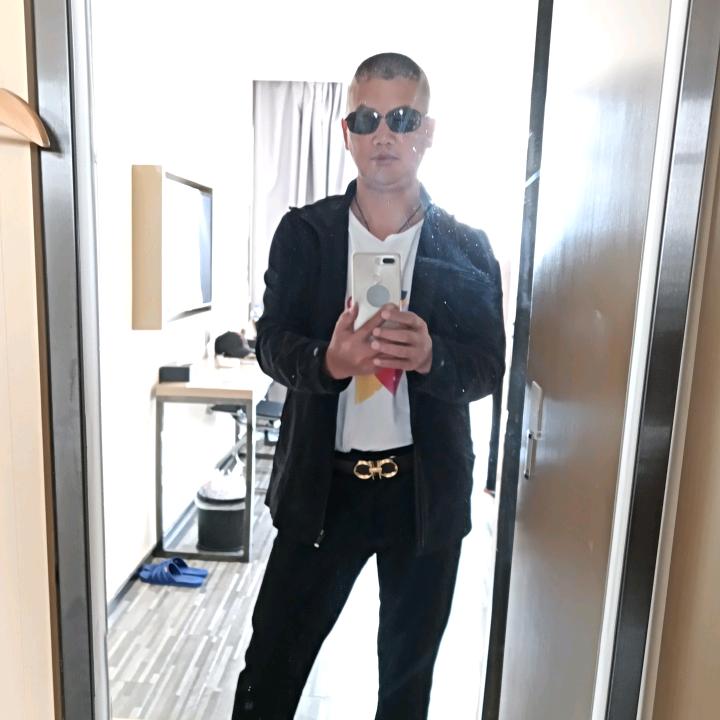 🎊惊鸿一瞥💫