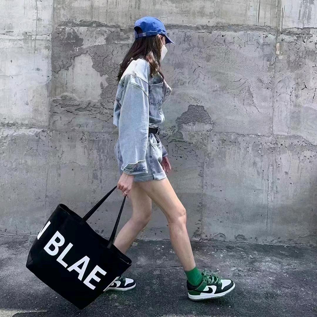 重庆大表姐服装店