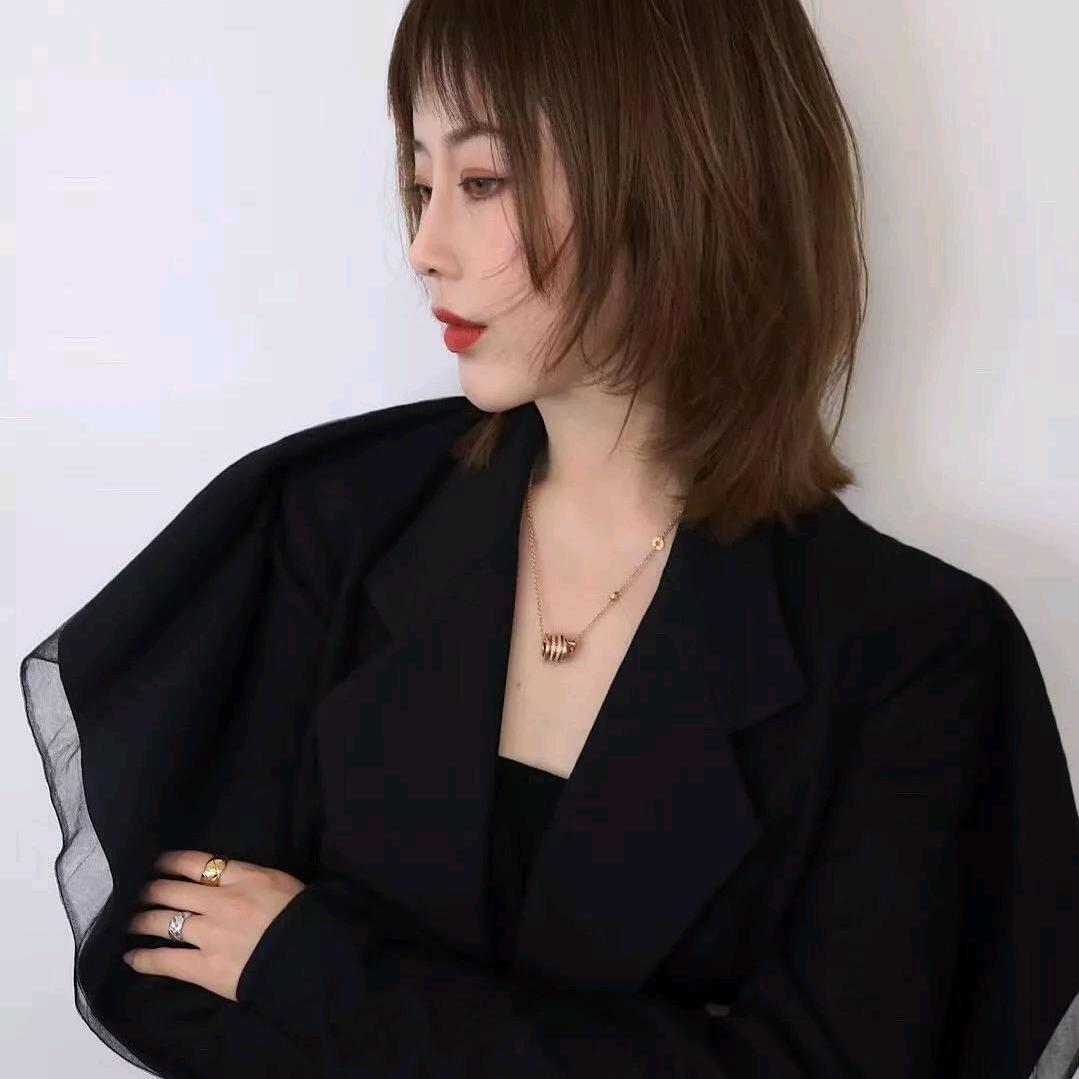 豫见小姐姐^