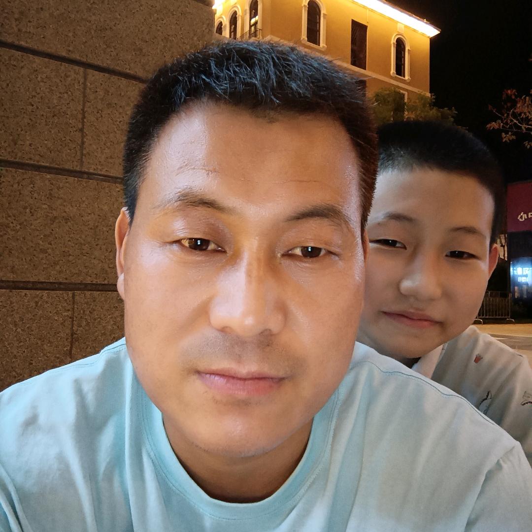 阳凡