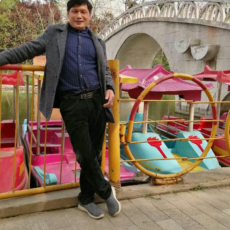 专业贴砖刘哥