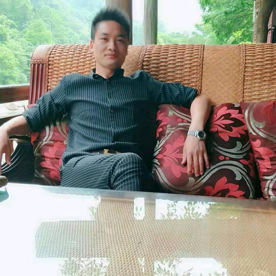 四川正博地坪漆张心灵