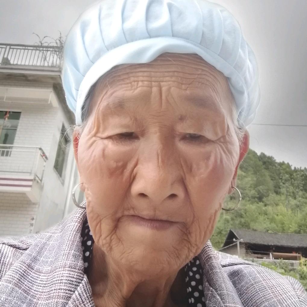杨秀珍