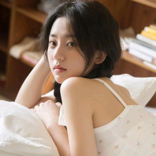 背影杀手小雨儿