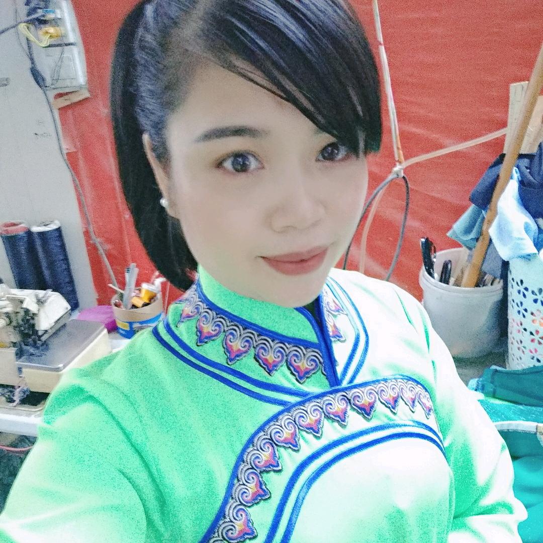 隆林专业量身定做各种民族服装