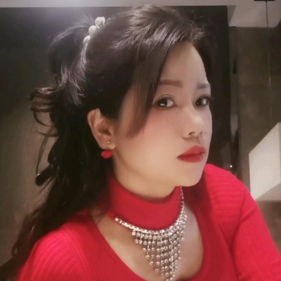 石阡华都宾馆  英子