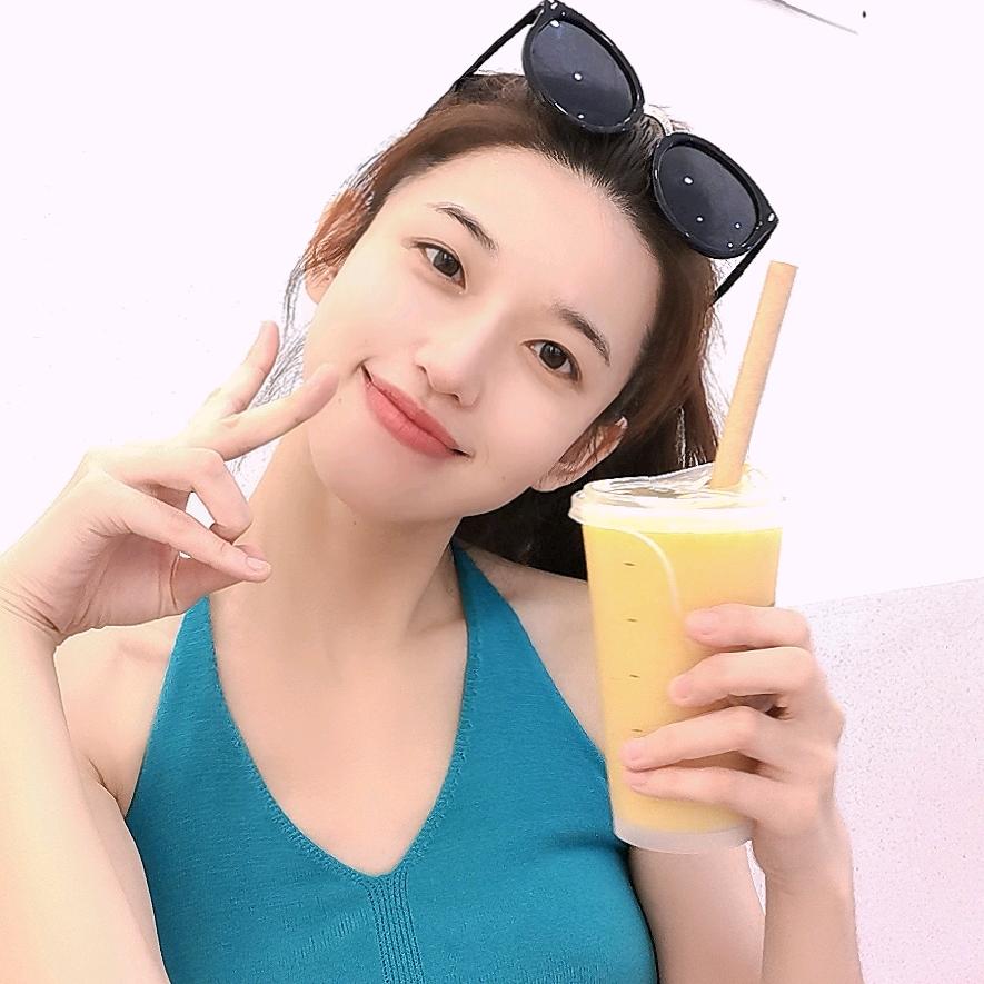 Mia喜欢学英语