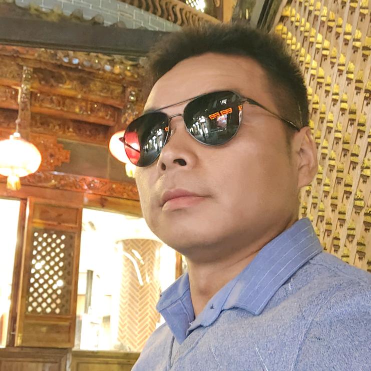 刘泽松
