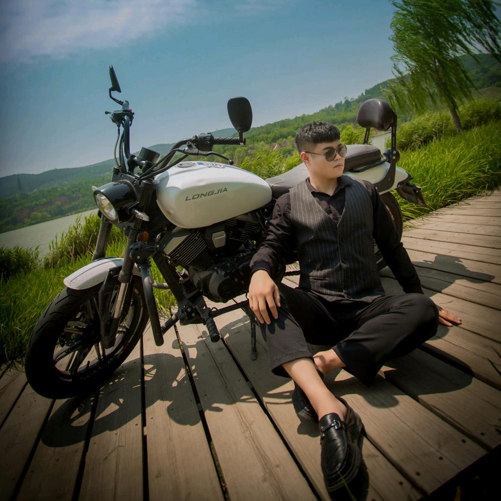 梁山🇨🇳栋栋