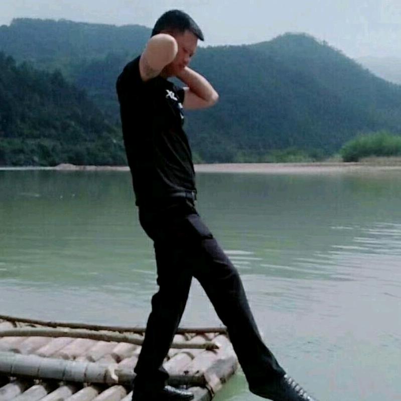 '@涂大大'╭( ′• o •′ )