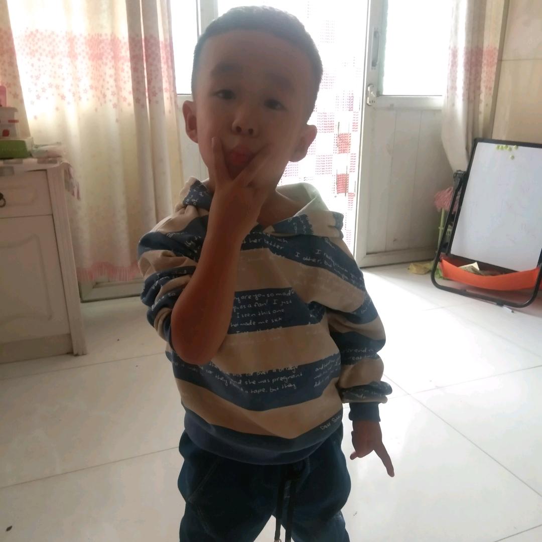 奋斗的小伙