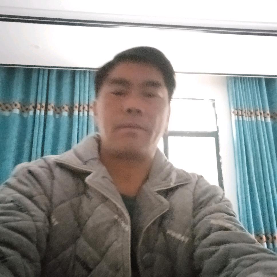 谭明友