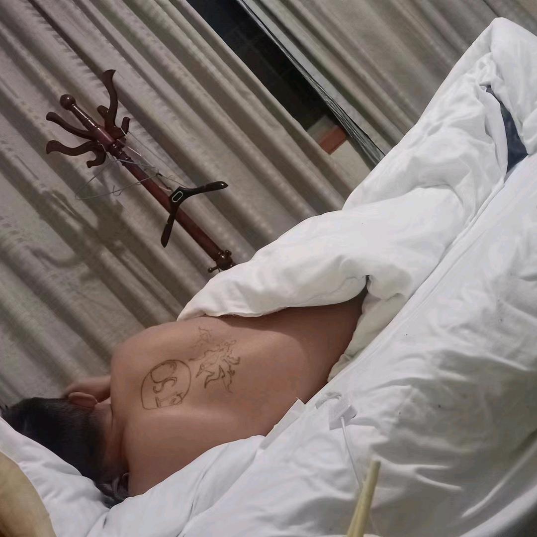 唯唯