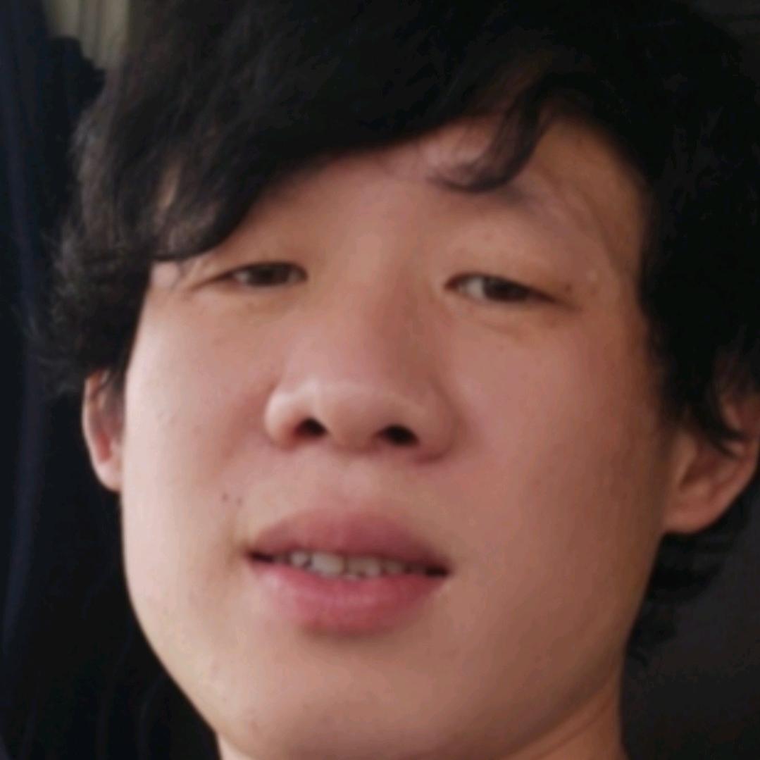 倞倞