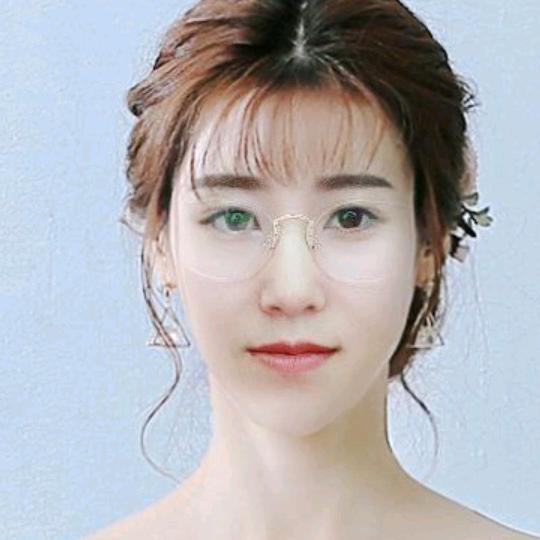 落笔写红尘