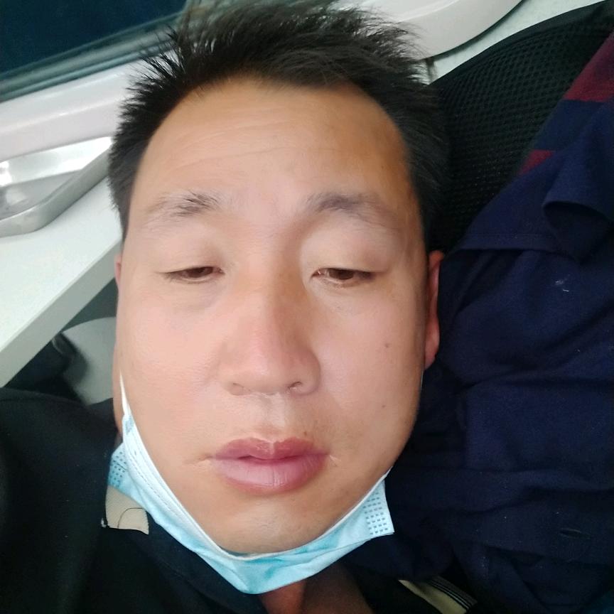 默默奉献青春。