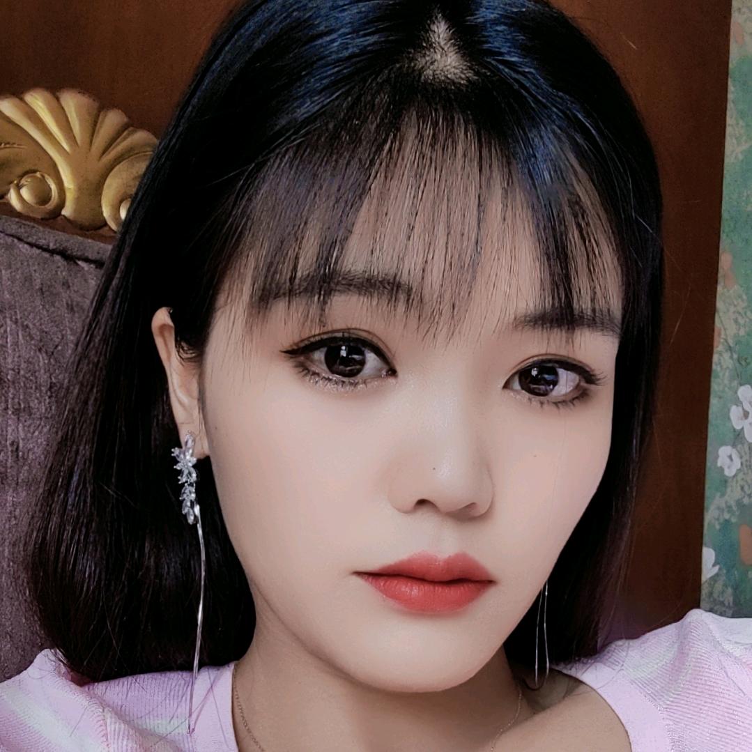 黄丽·