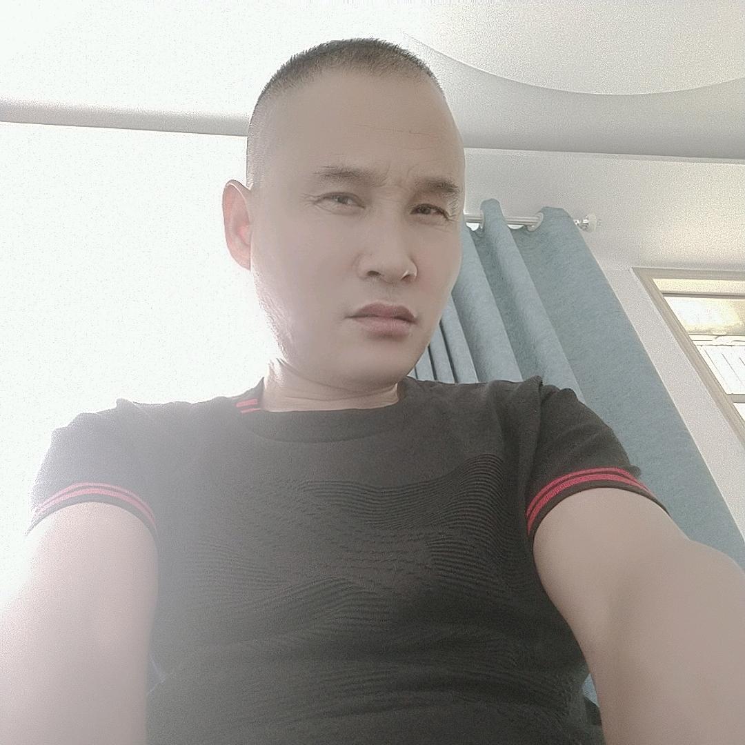 降龙  使巴掌