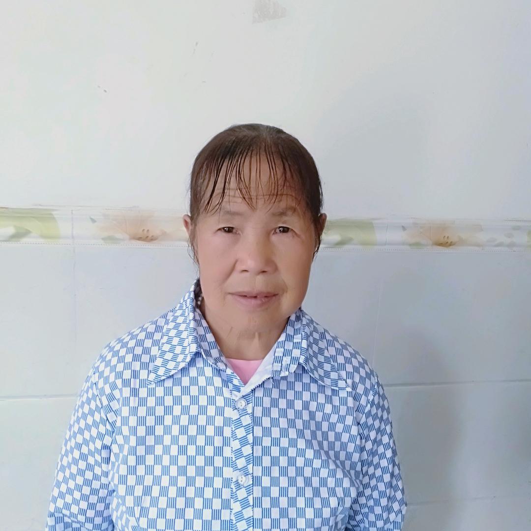 幸福快乐，应霞