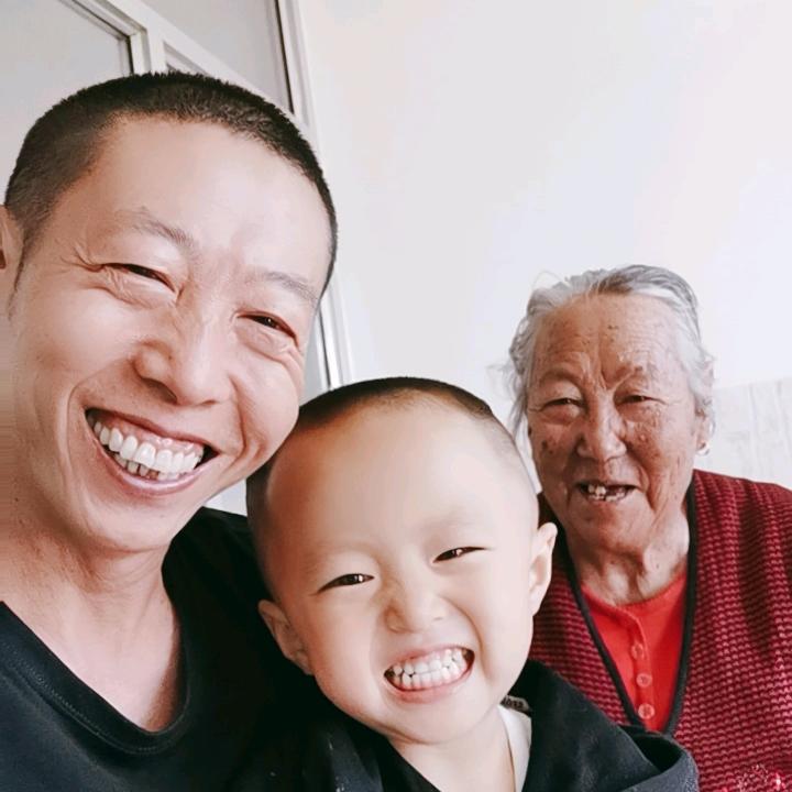 农家乐四哥