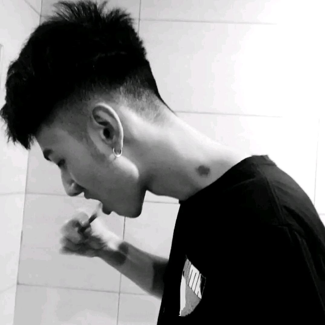 Sy· 阿有