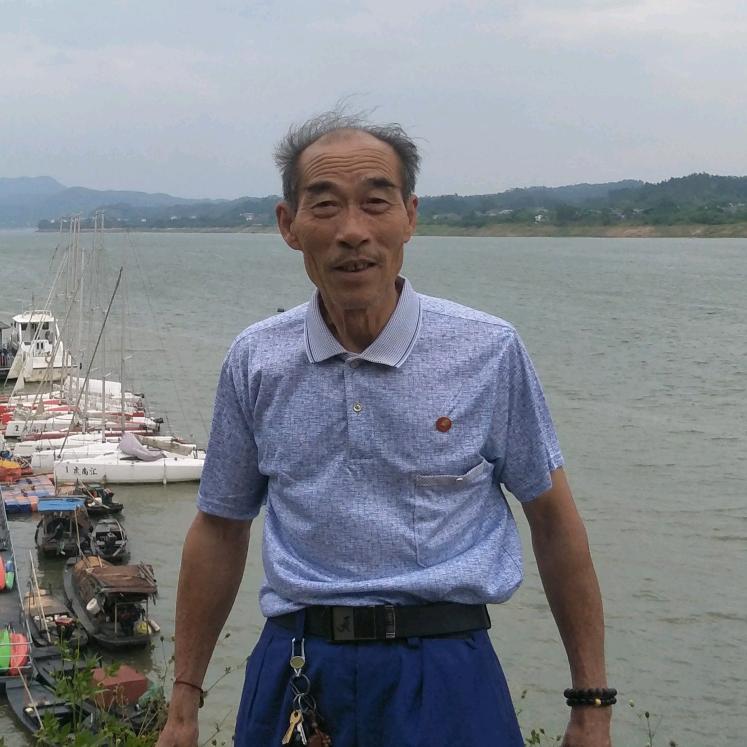 老肖同志