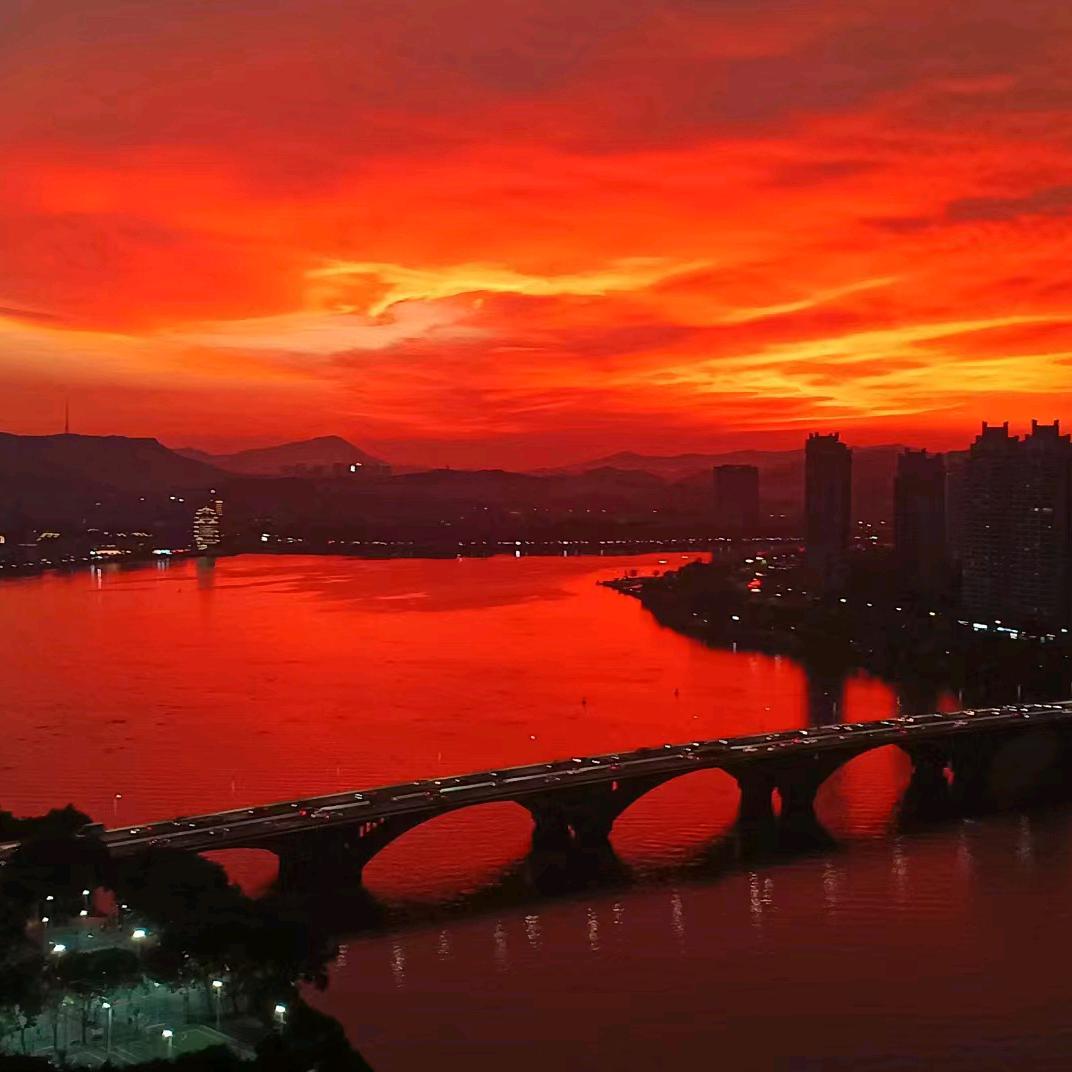 孑然一身
