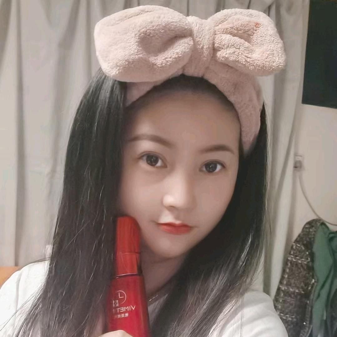 小露露-