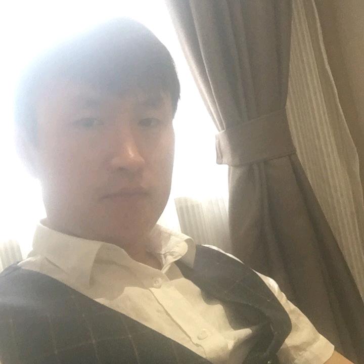 💫板凳哥