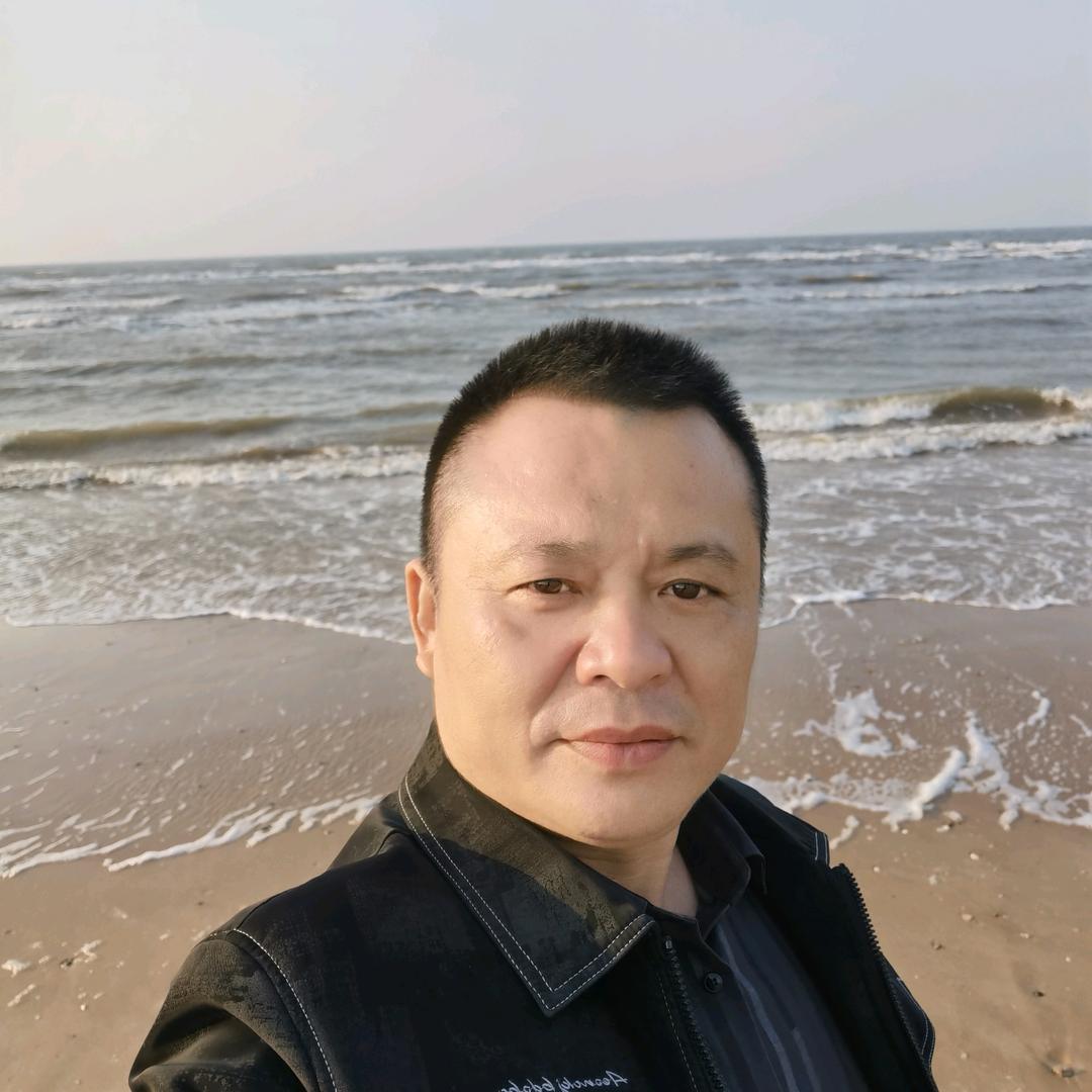 李强服饰