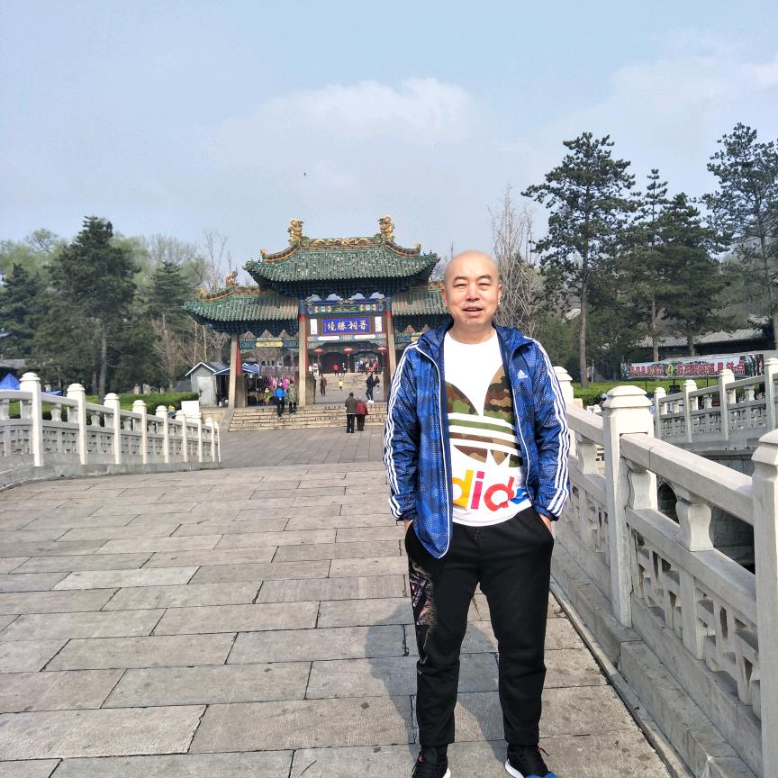 臣南河清水摸鱼永不言败《每天早上九点半