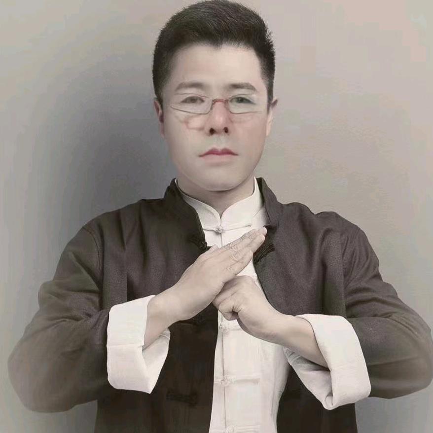 许人山
