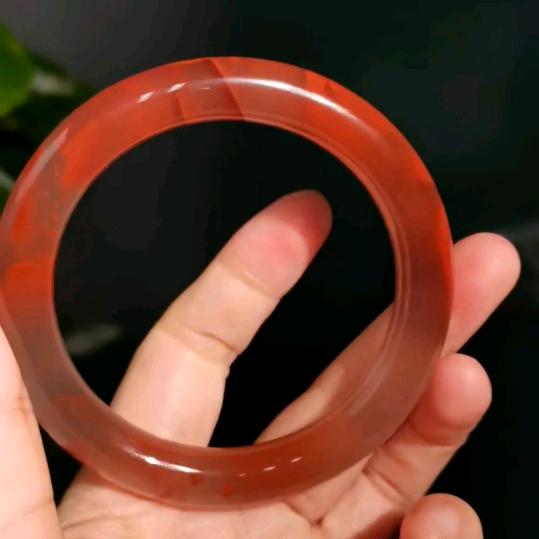 陈不一样